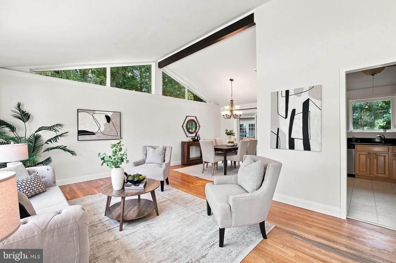 8926 Cromwell Drive - Photo 1