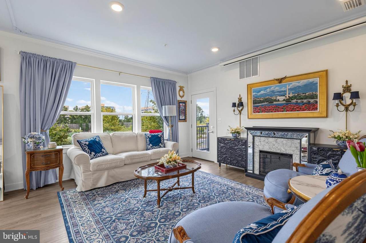 12880 Mosaic Park Way - Photo 1