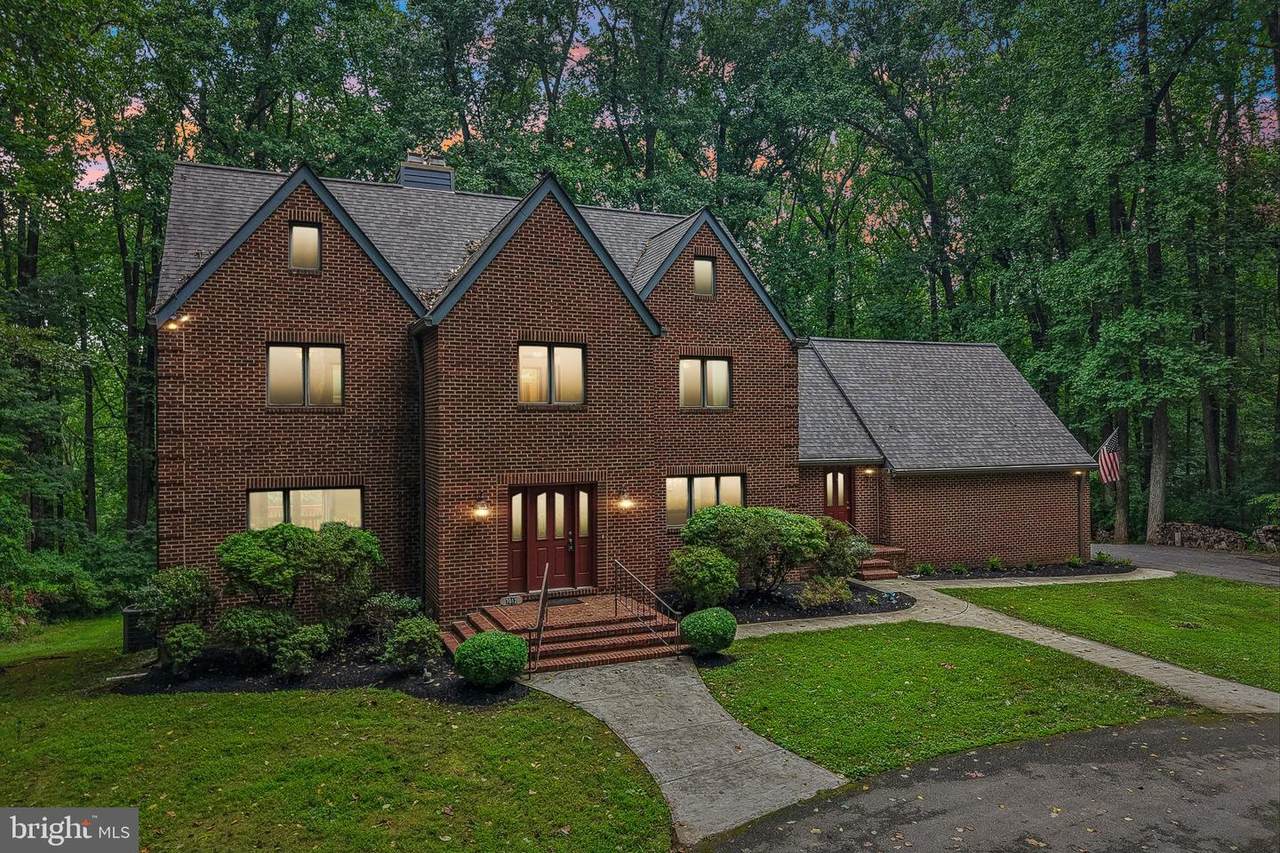 7012 Wellington Drive - Photo 1