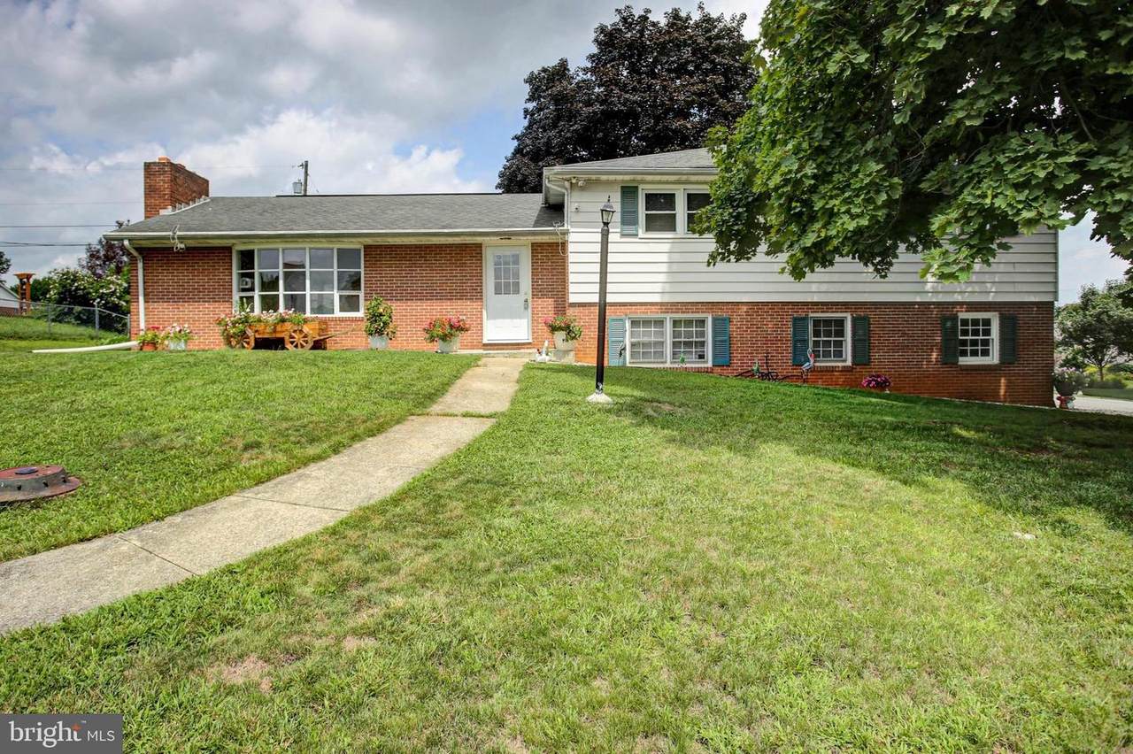 221 Harvest Lane - Photo 1