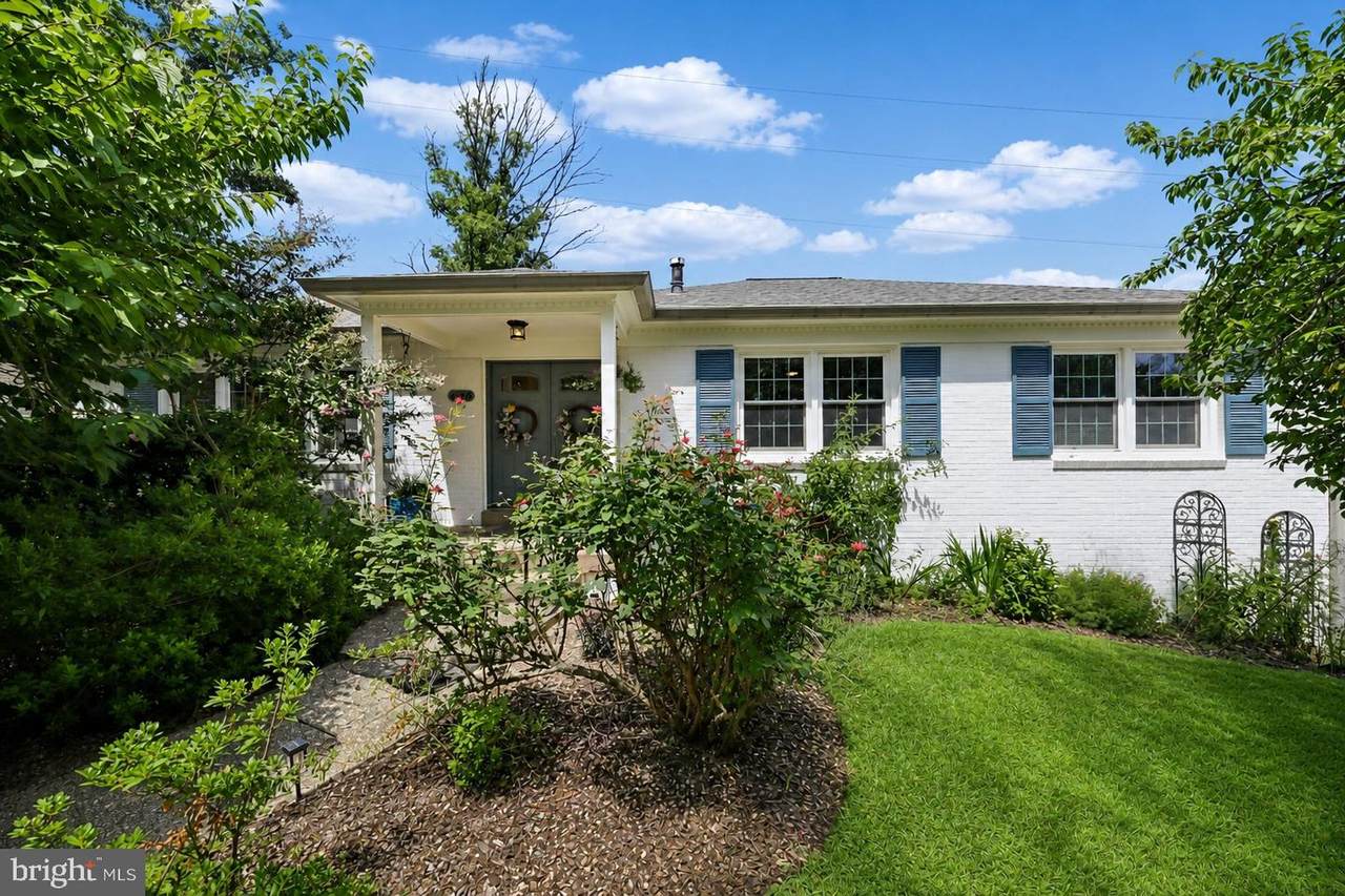 6126 Redwood Lane - Photo 1