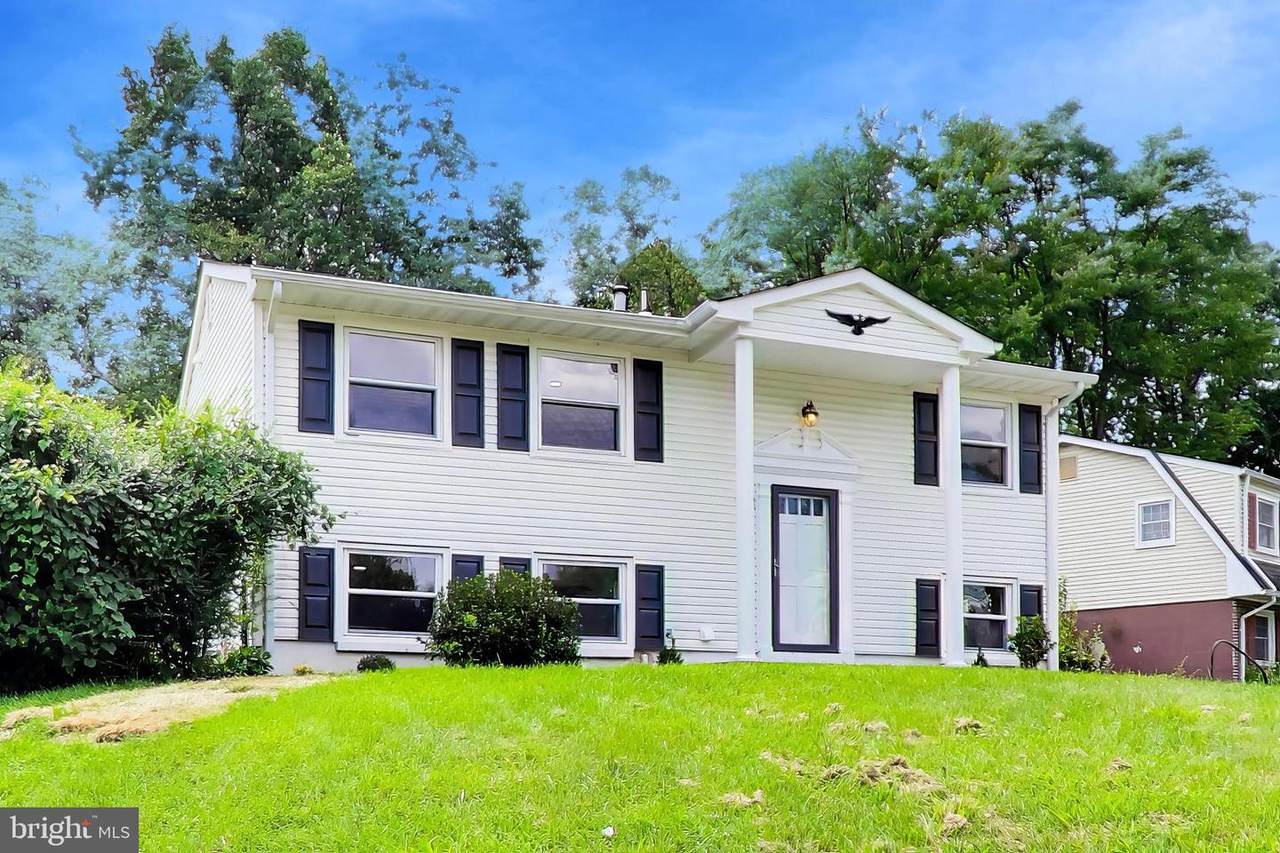 4401 Kentmore Drive - Photo 1