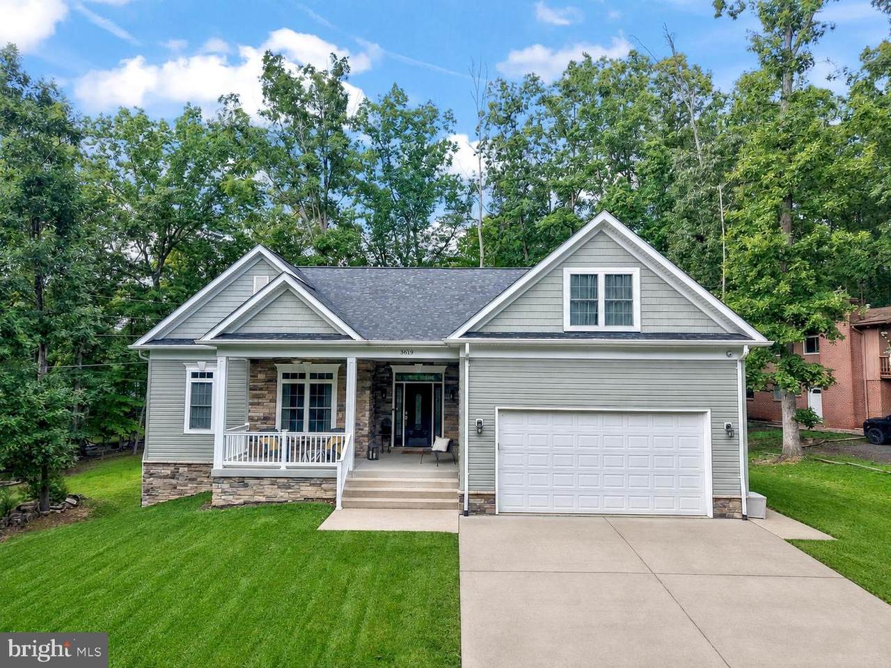 3619 Lakeview Parkway - Photo 1