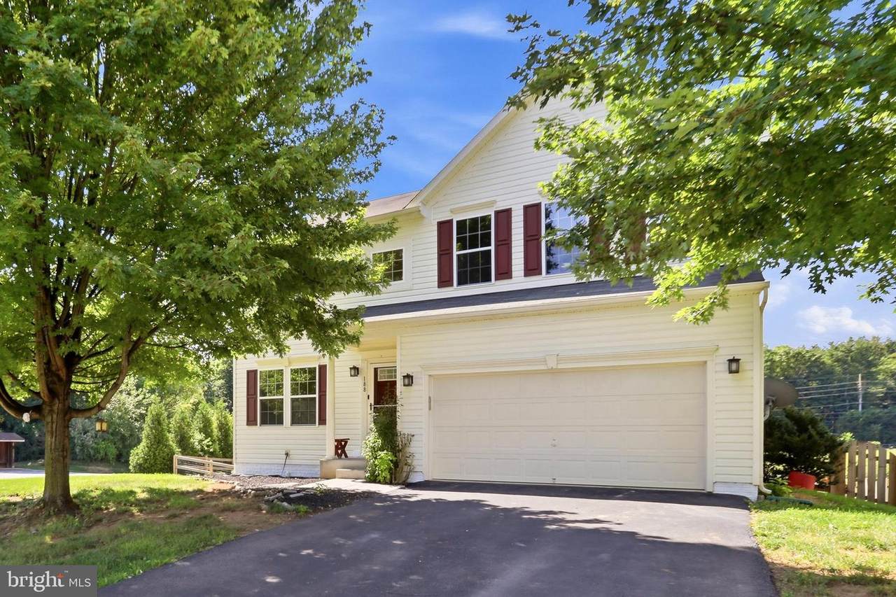 188 Victoria Lane - Photo 1