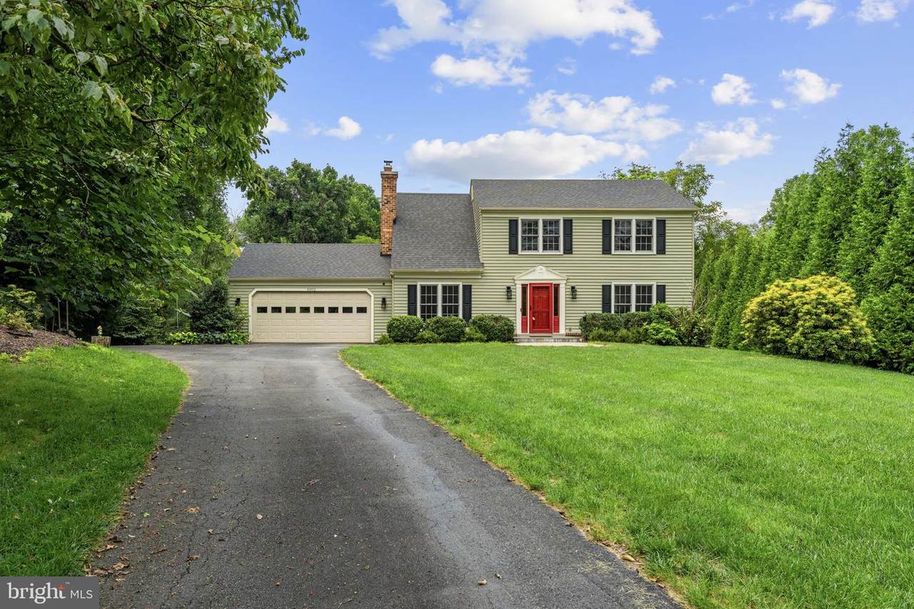 6102 Queens Brigade Court - Photo 1