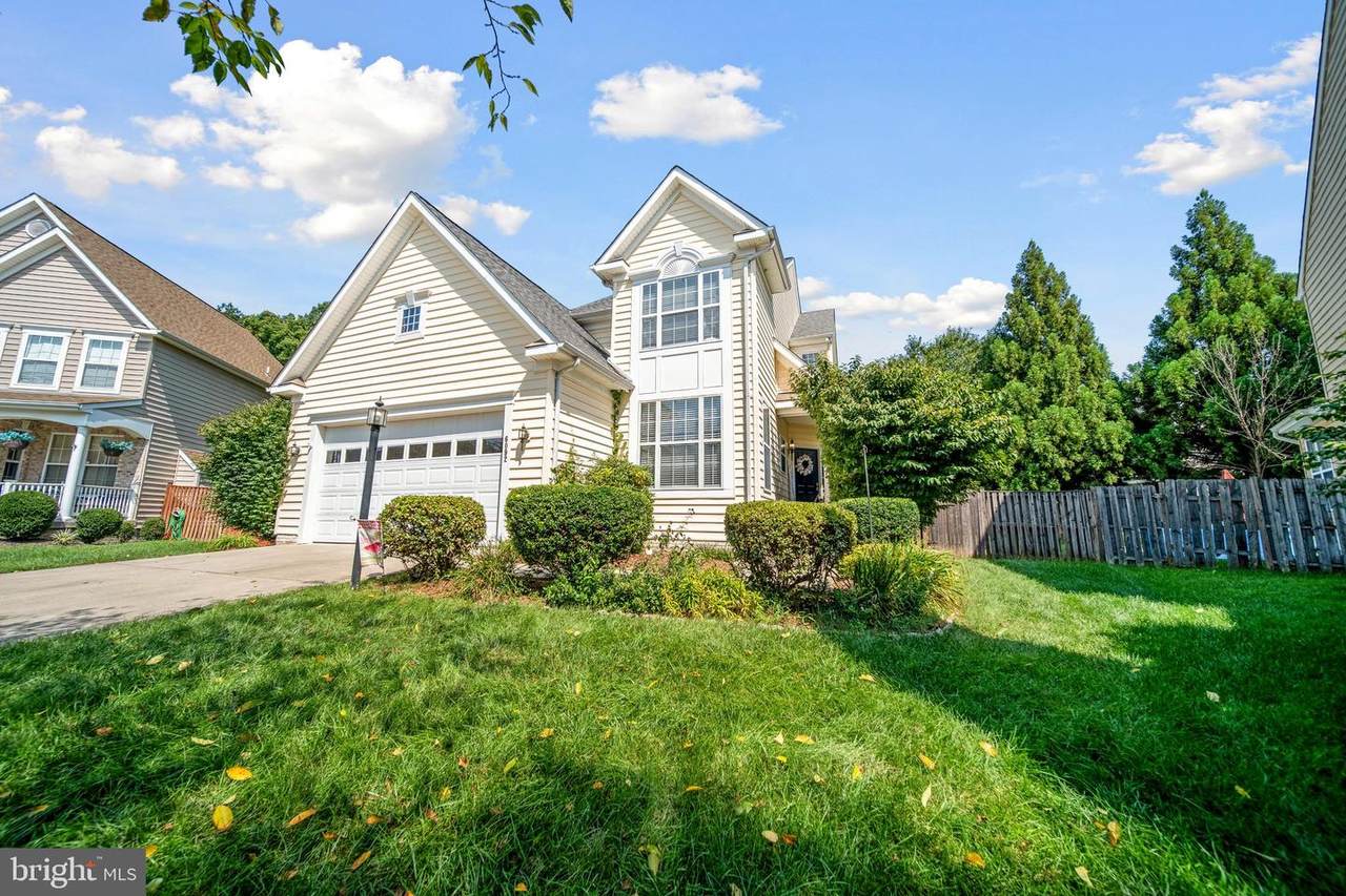 6092 Omega Lane - Photo 1