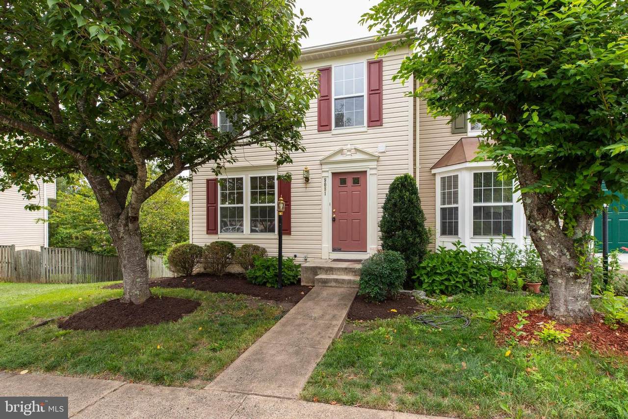 9081 Falcon Glen Court - Photo 1