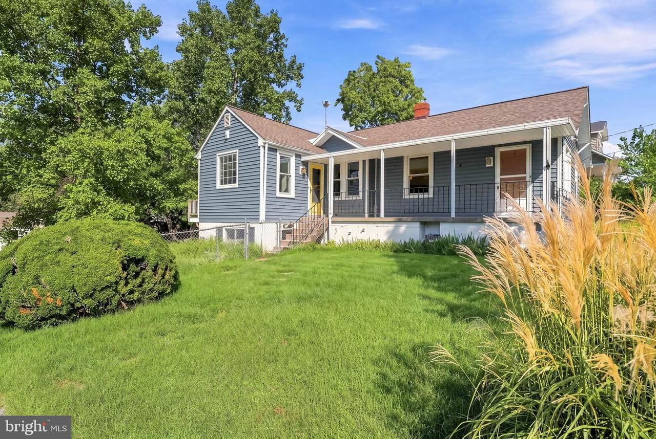 8404 Savage Guilford Road - Photo 1