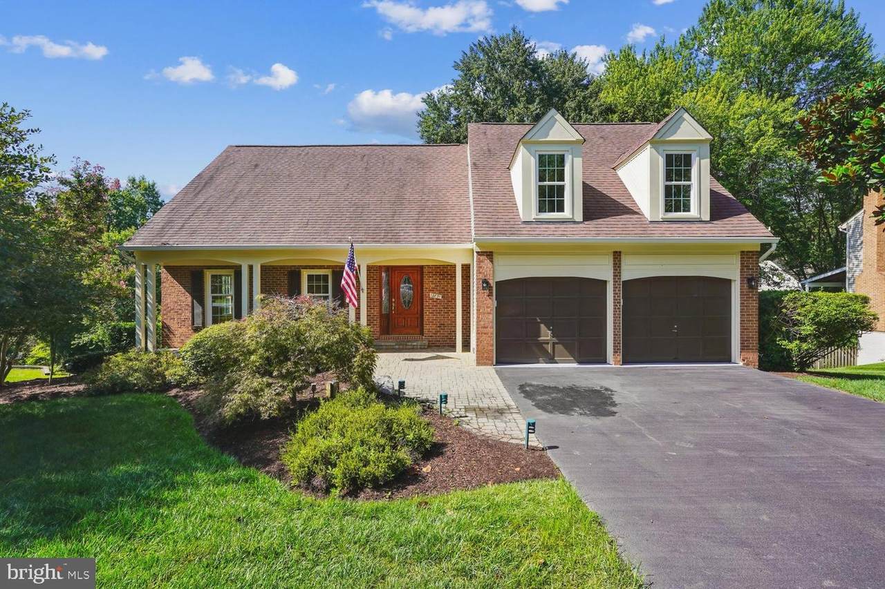 12851 Valleywood Drive - Photo 1