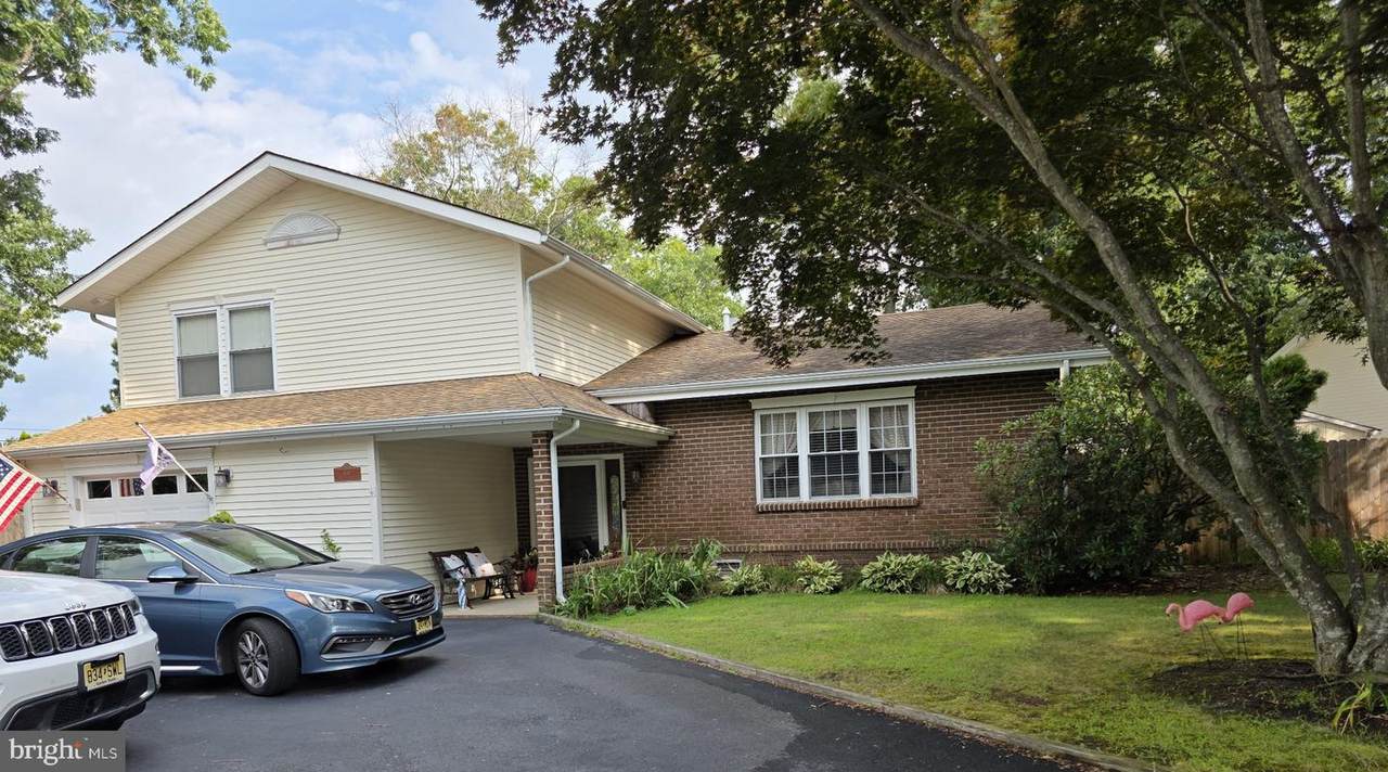 100 Reel Avenue - Photo 1