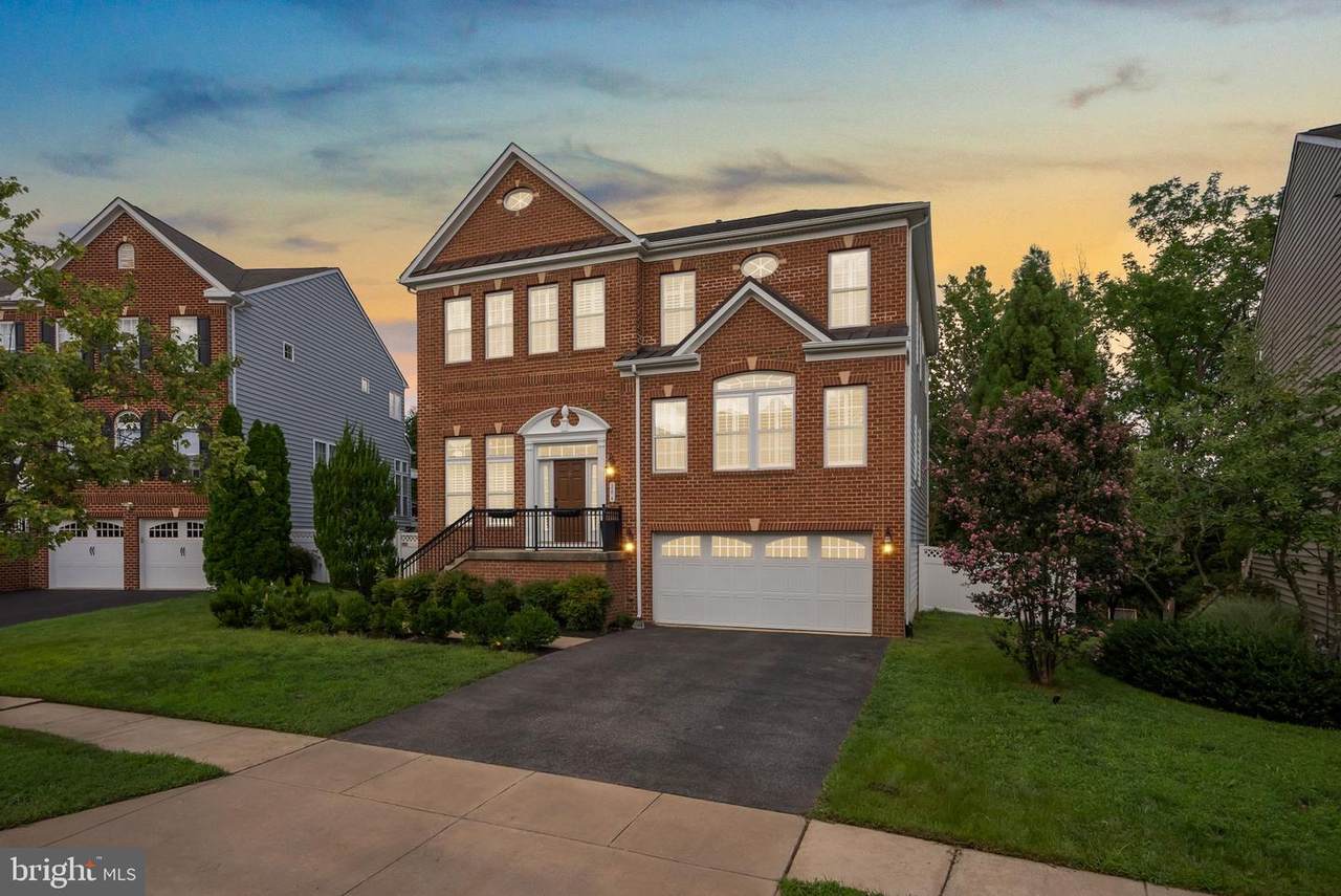 206 Bowen Court - Photo 1
