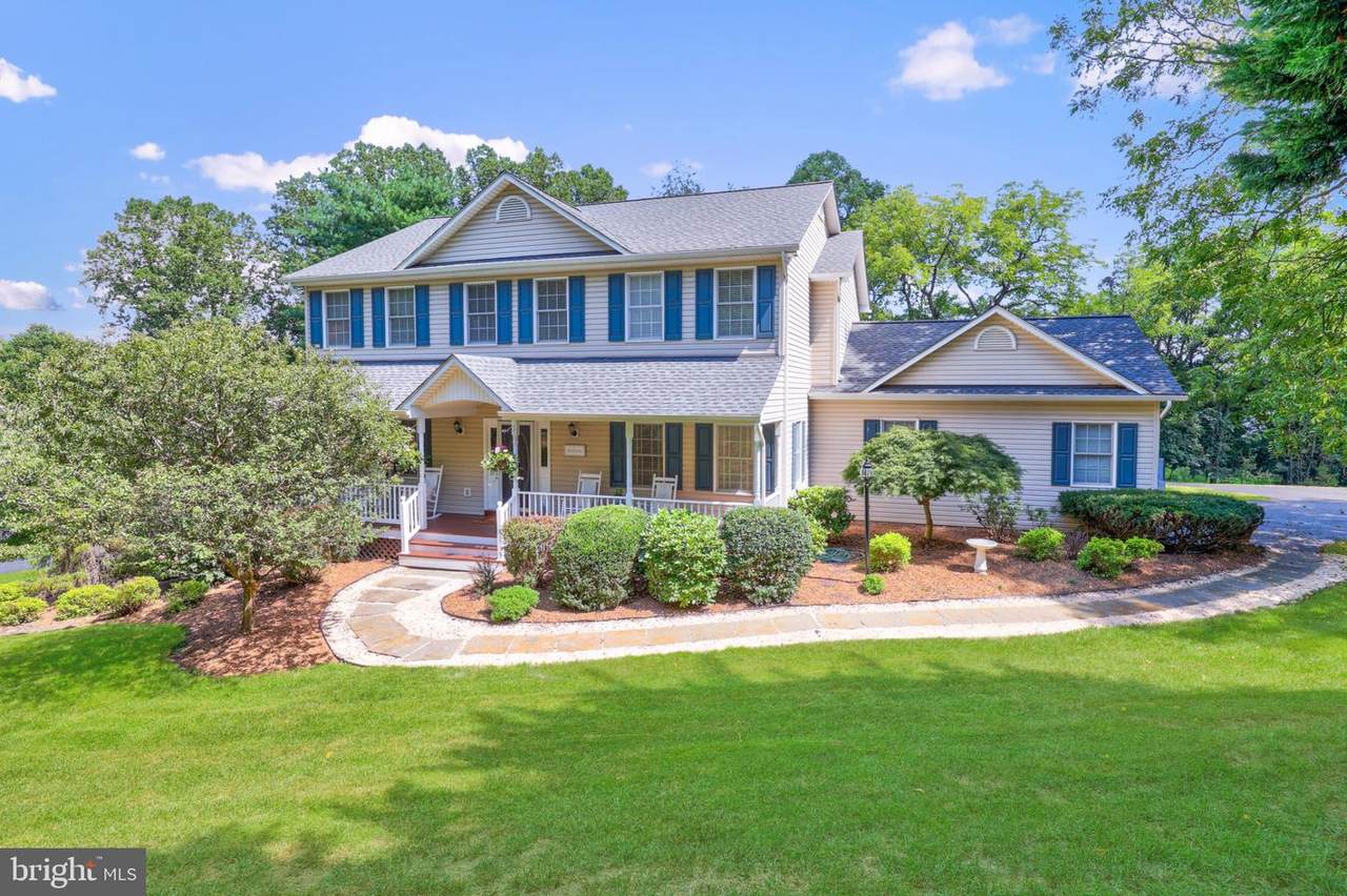 7067 Kelly Road - Photo 1