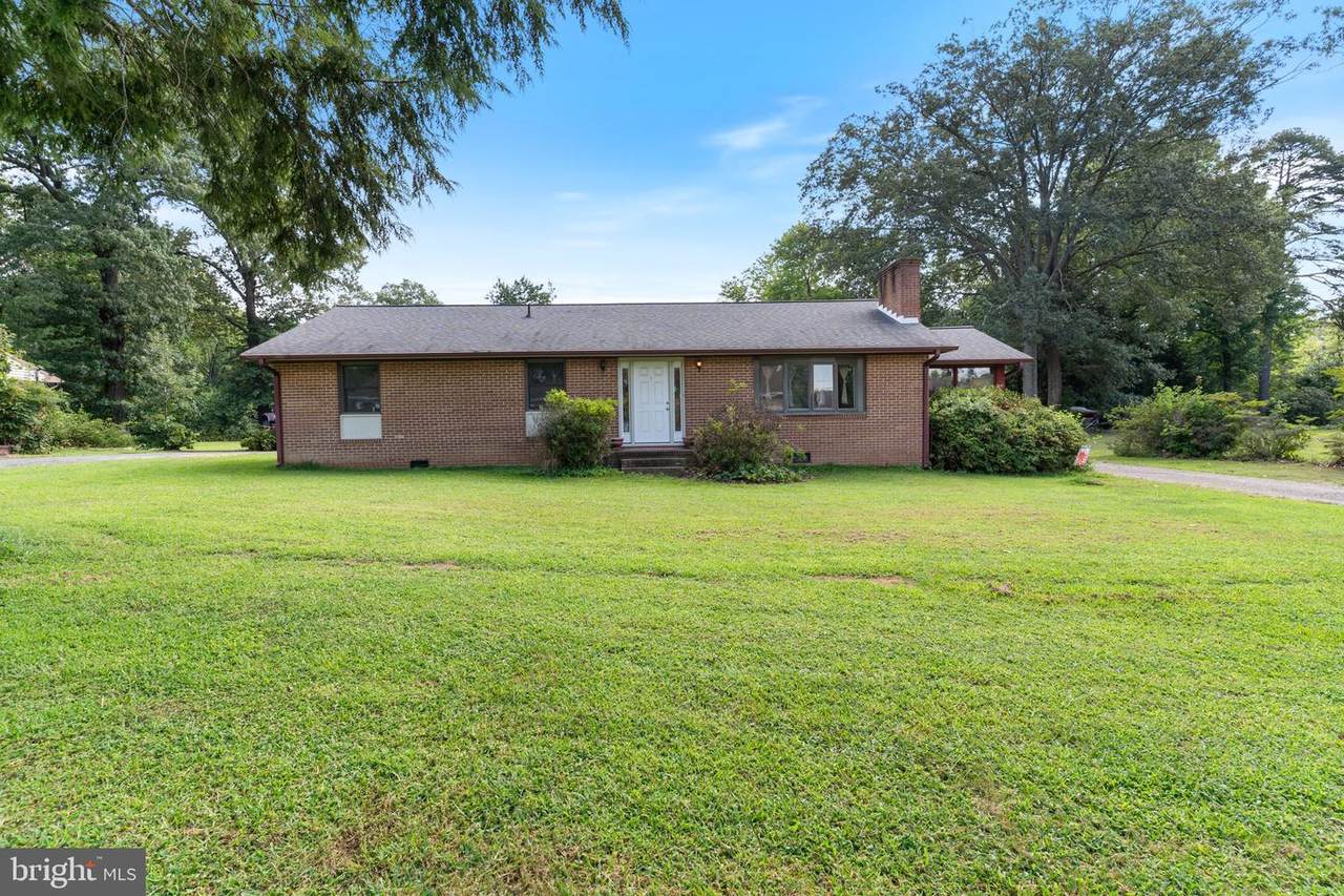 5405 Duclos Lane - Photo 1