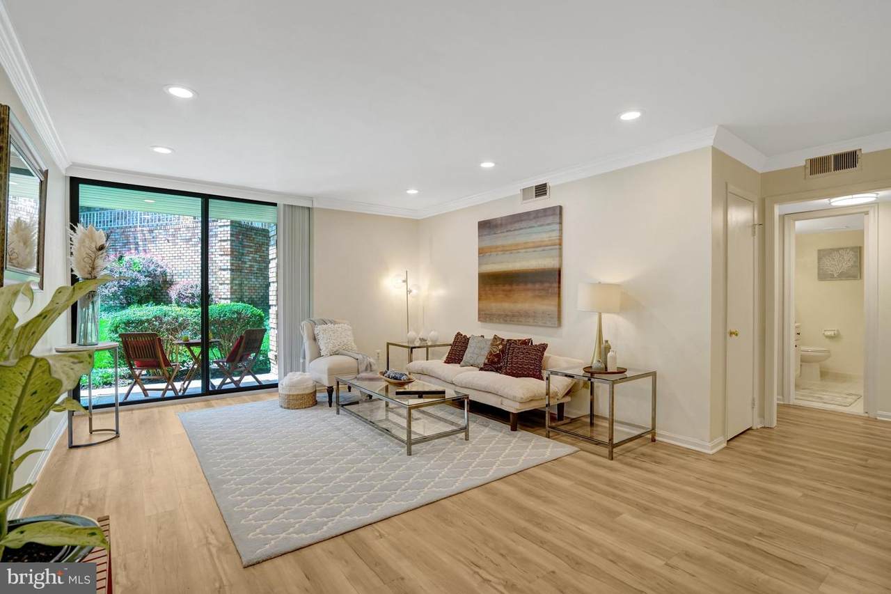 3109 Patrick Henry Drive - Photo 1