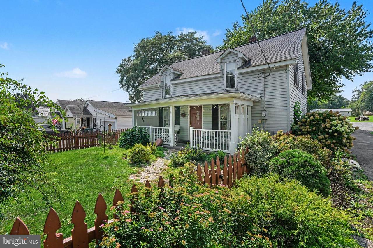 90 Fairview Street - Photo 1