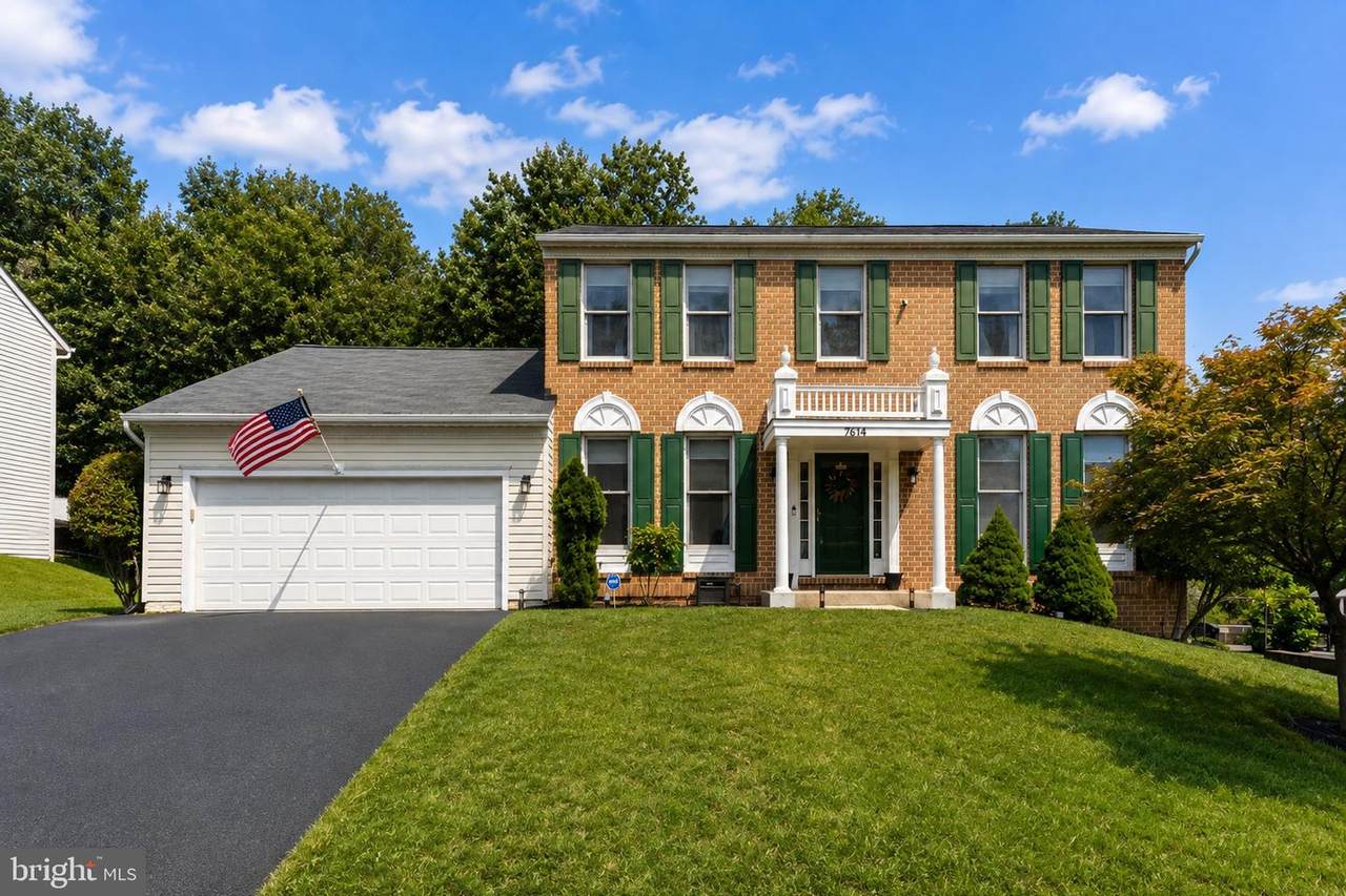 7614 Stratfield Lane - Photo 1