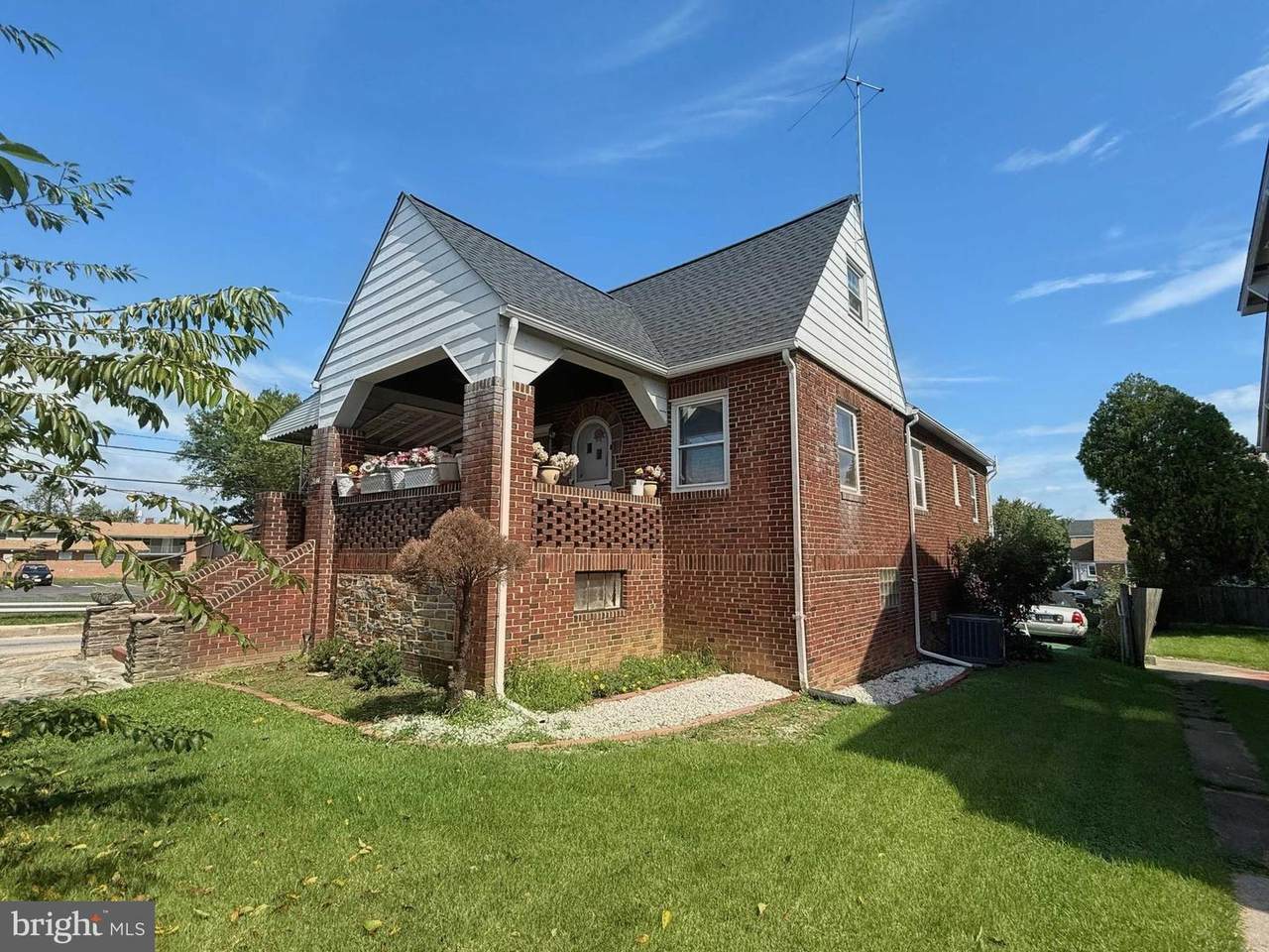 2700 Northern Parkway - Photo 1