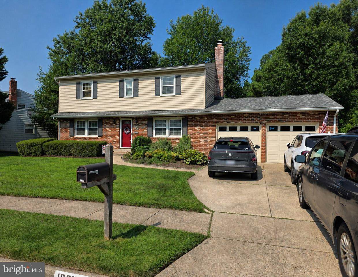 13384 Brookfield Court - Photo 1