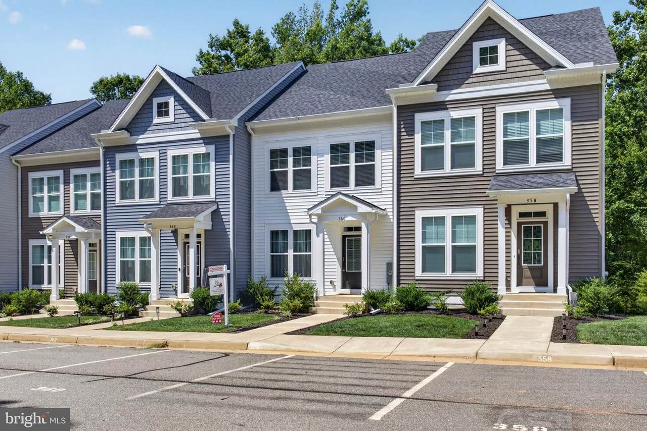 360 Lake Front Drive - Photo 1
