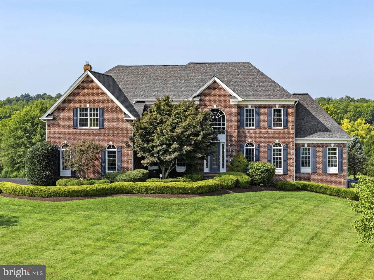 14925 Bankfield Drive - Photo 1