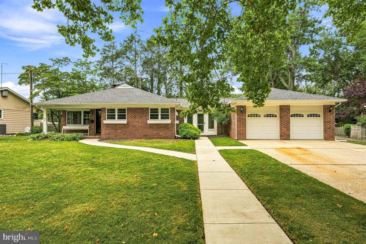 38 Evelyn Avenue - Photo 1