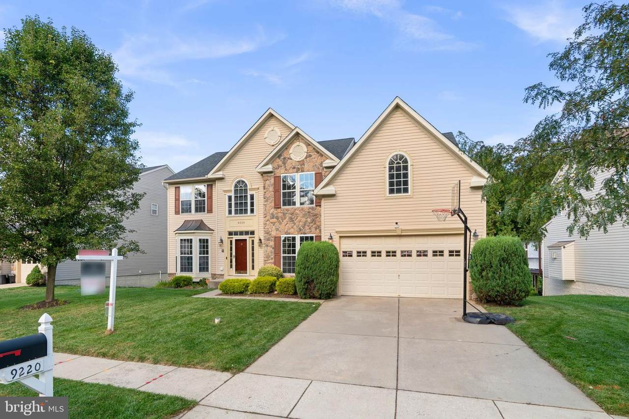 9220 Amber Oaks Way - Photo 1