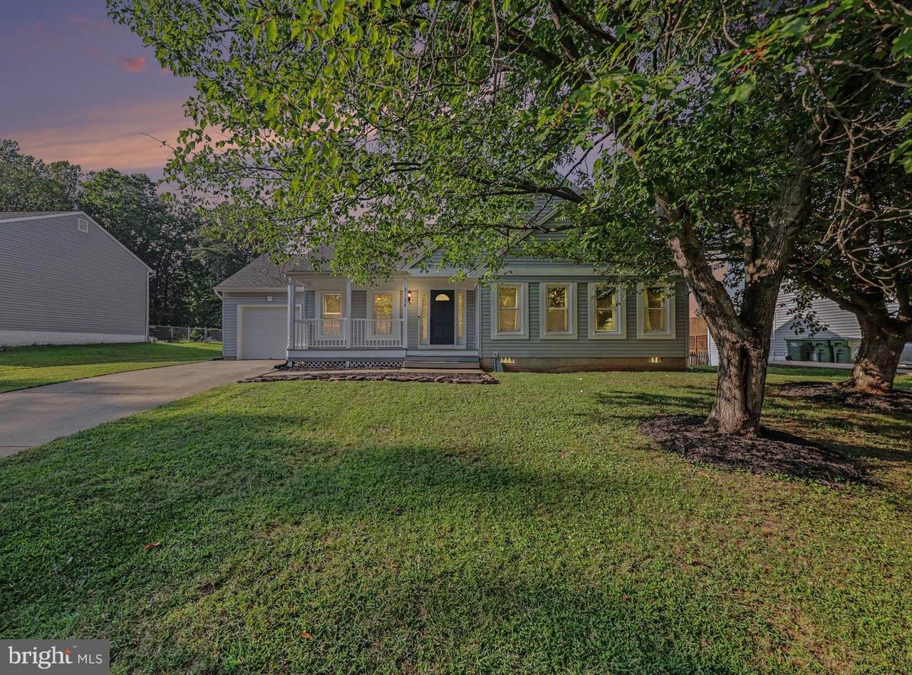 16 Kelly Way - Photo 1