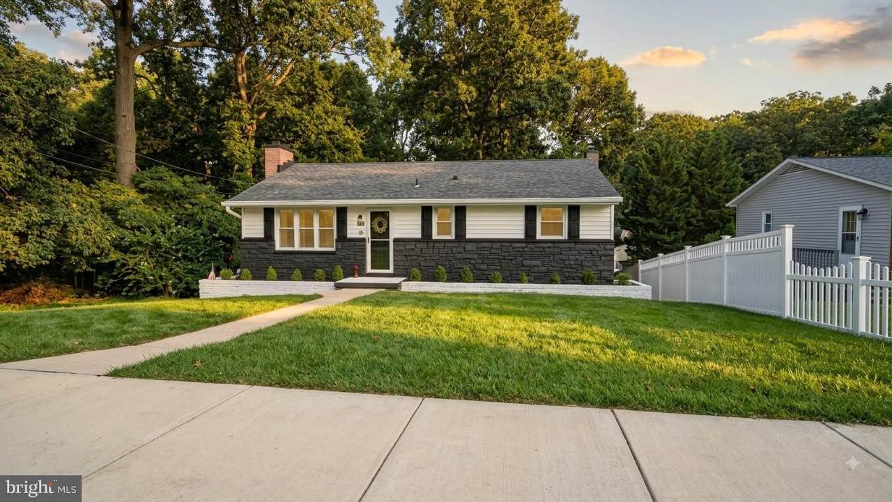 1203 Rosedale Avenue - Photo 1