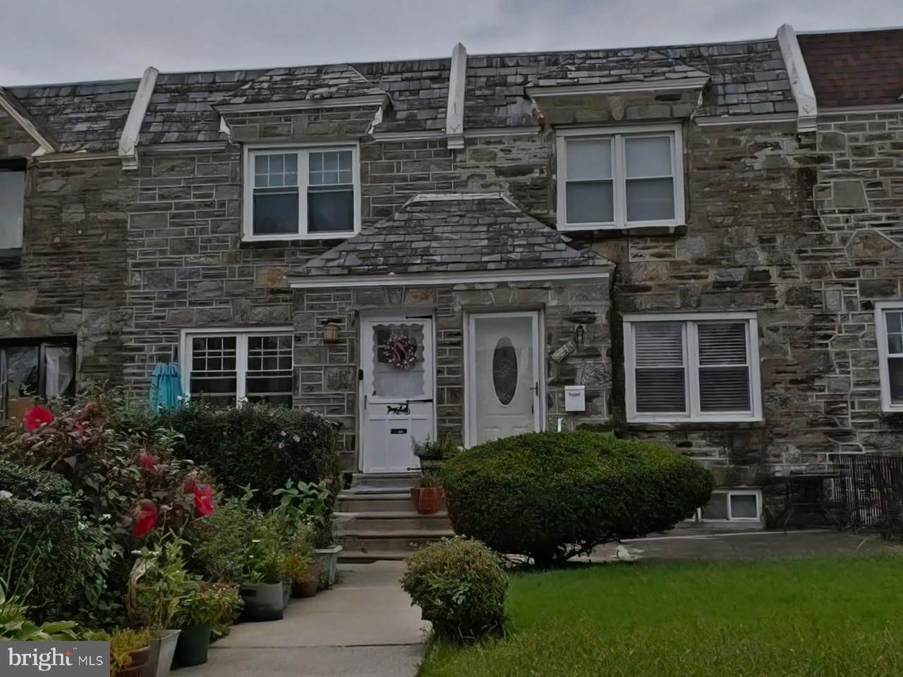 8214 Williams Avenue - Photo 1