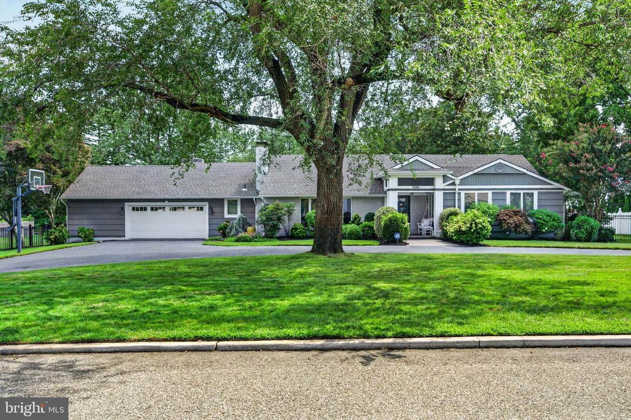 1130 Woodlynne Boulevard - Photo 1