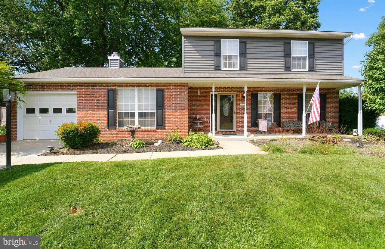 4539 Woods Trl - Photo 1