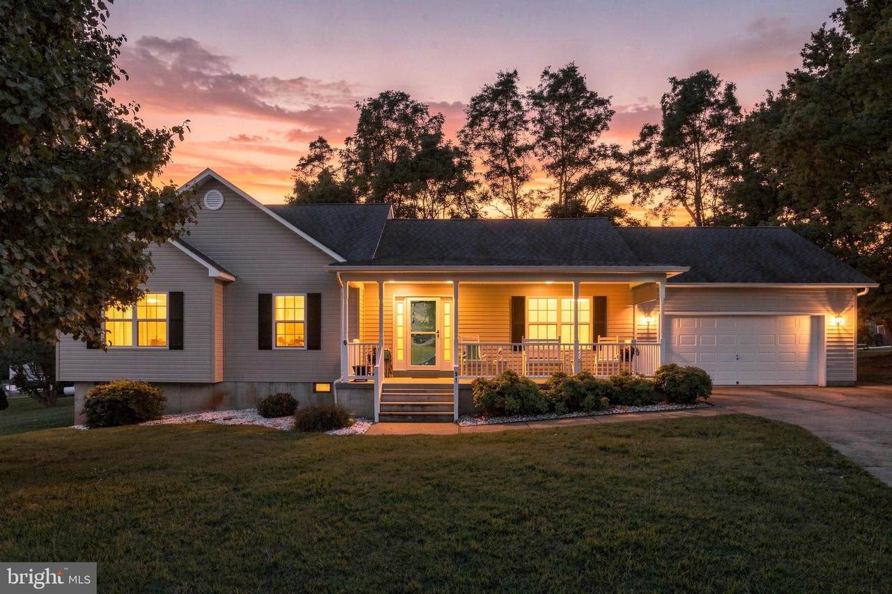 91 Pin Oak Court - Photo 1