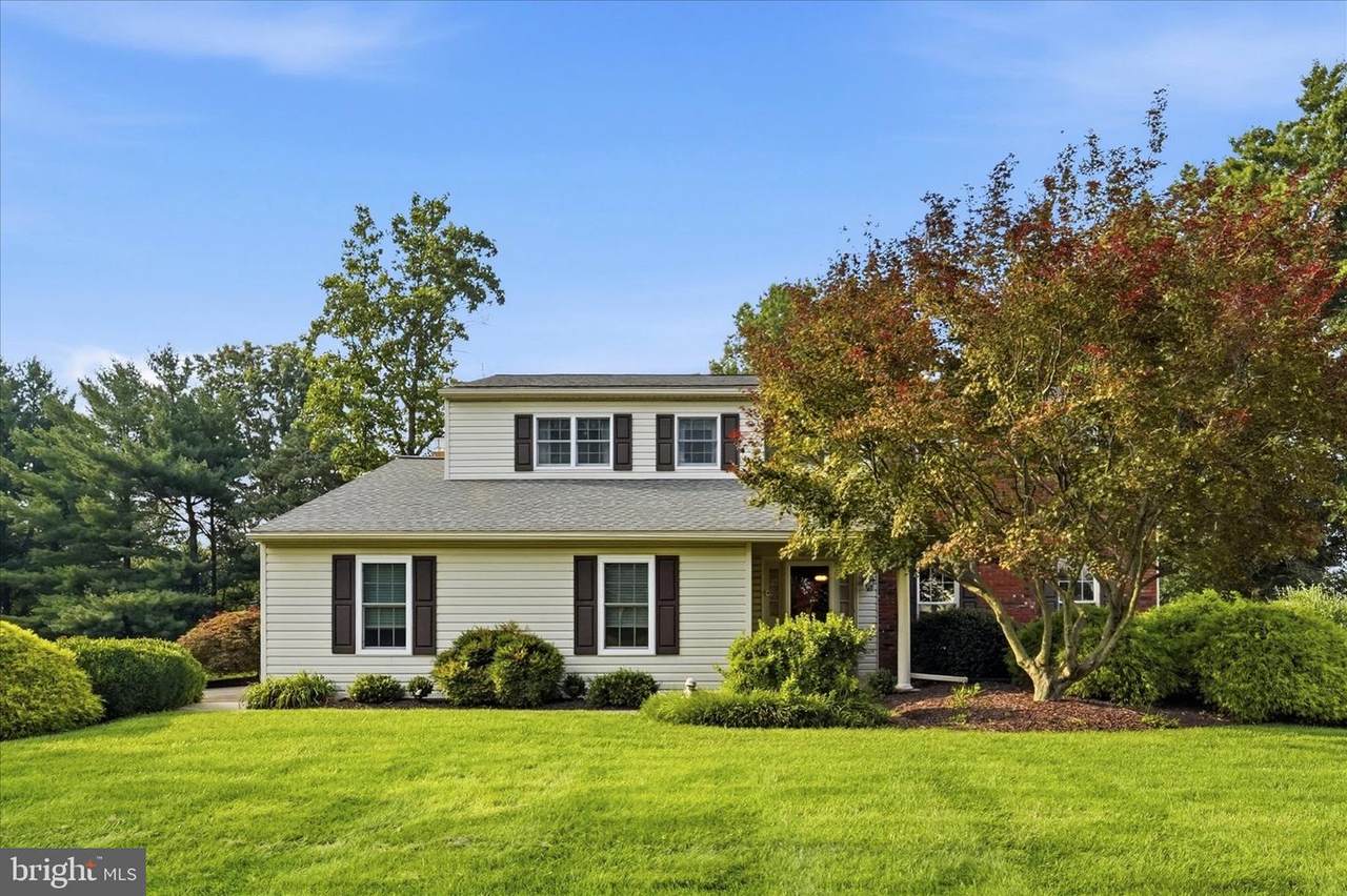1836 Mifflin Drive - Photo 1