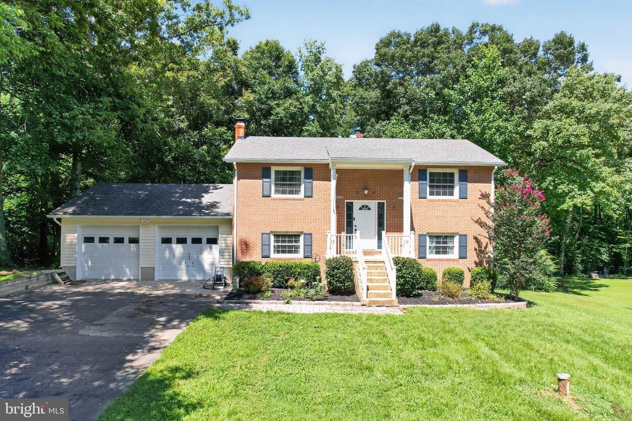 42544 Anne Court - Photo 1