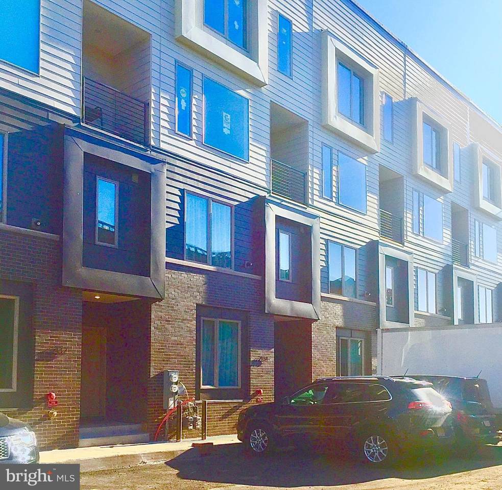 2134-00 Kensington Court - Photo 1