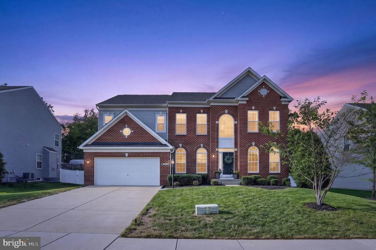 6004 Hunt Weber Drive - Photo 1