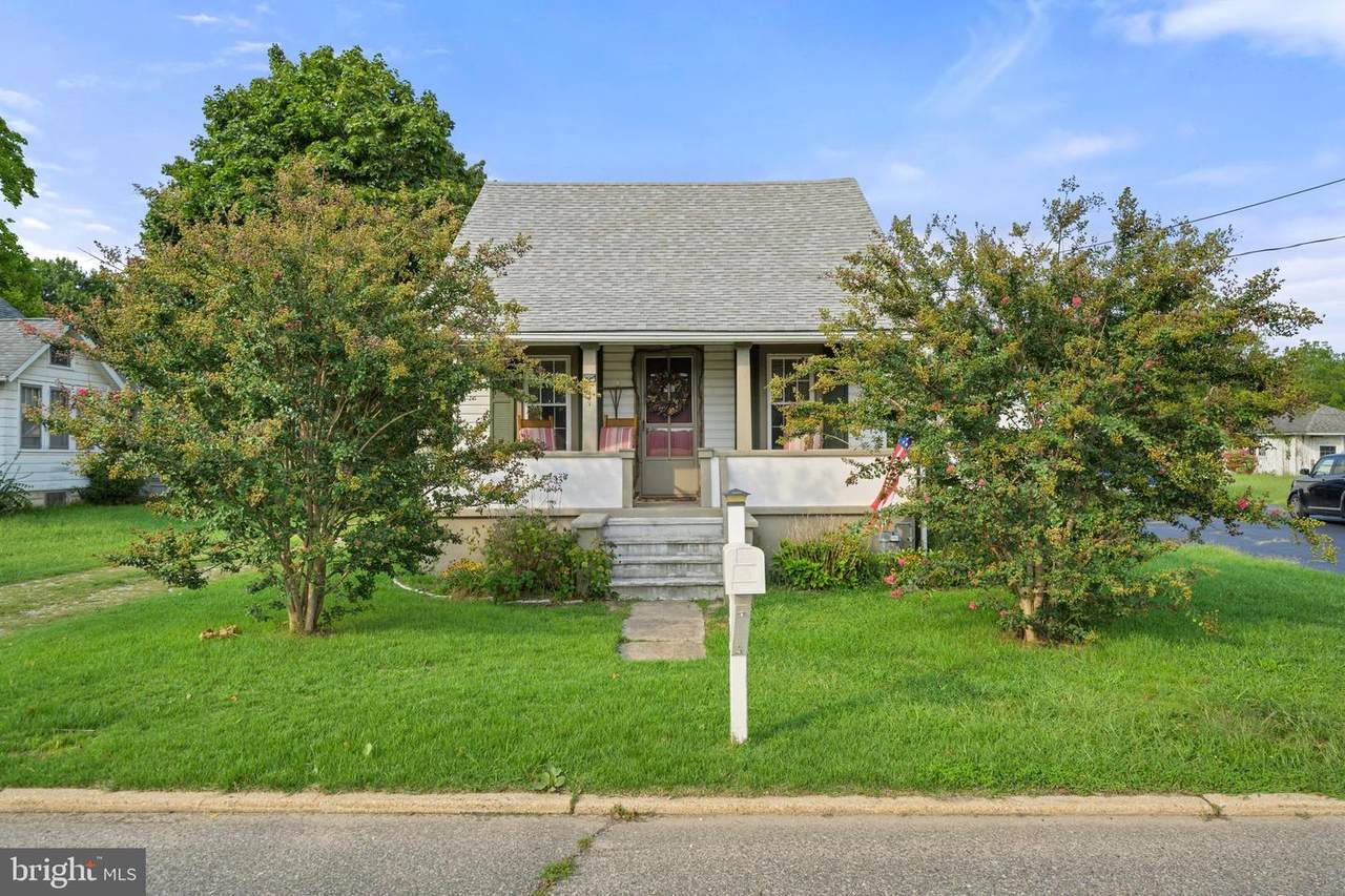 147 Main Street - Photo 1
