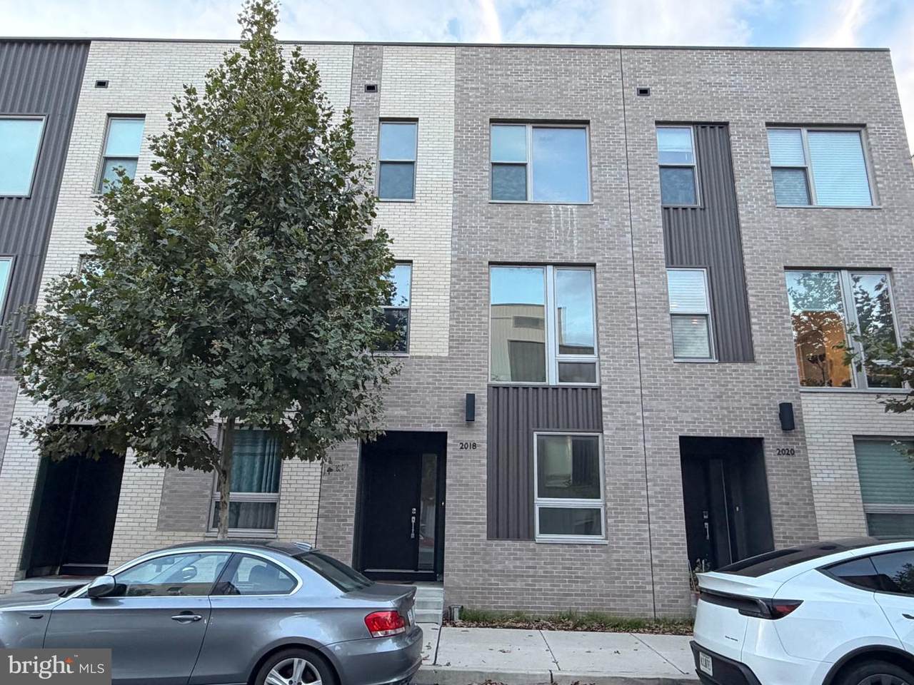 2018 Northbank Place - Photo 1