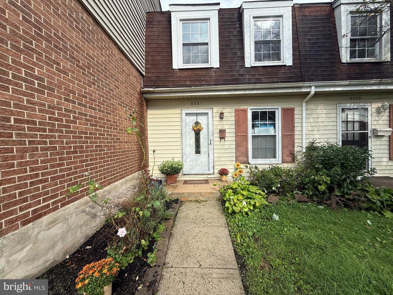 8561 Ramort Drive - Photo 1