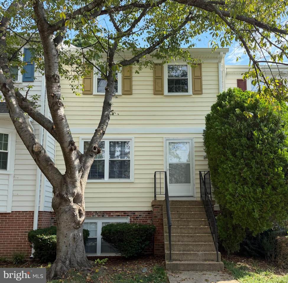 1602 Bancroft Lane - Photo 1