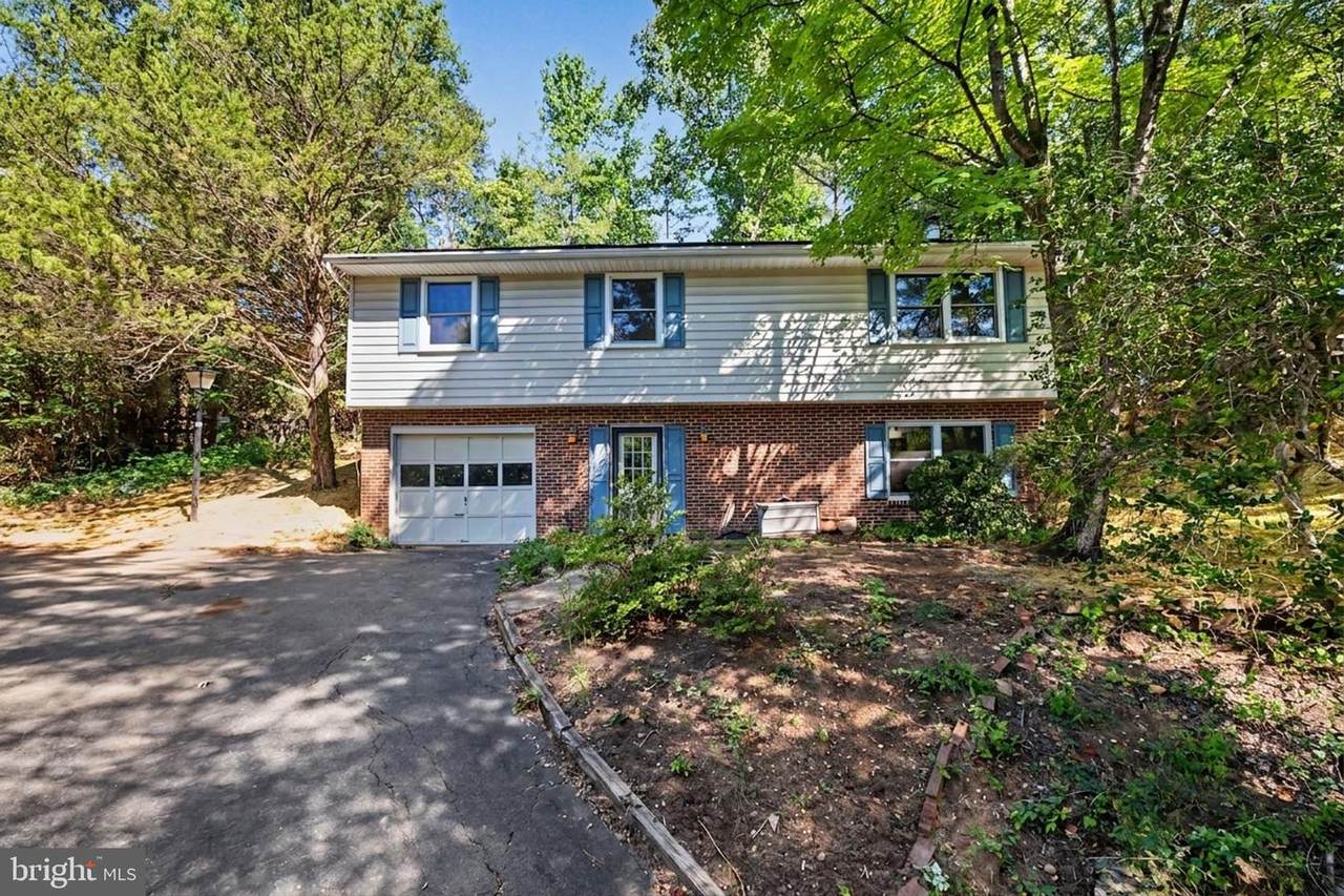 7 Seneca Terrace - Photo 1