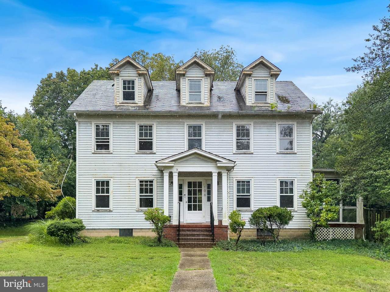 106 Russell Avenue - Photo 1