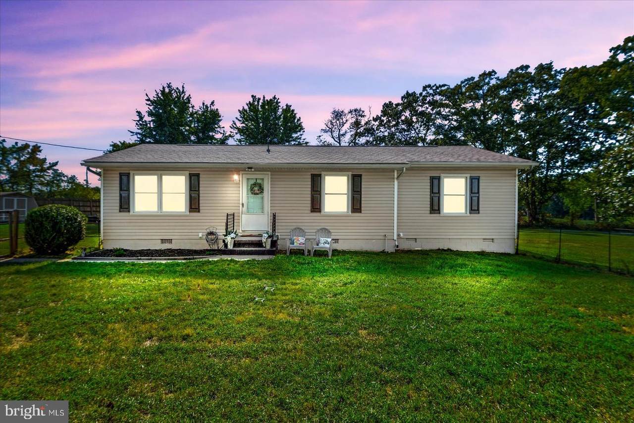 18588 Sparta Road - Photo 1