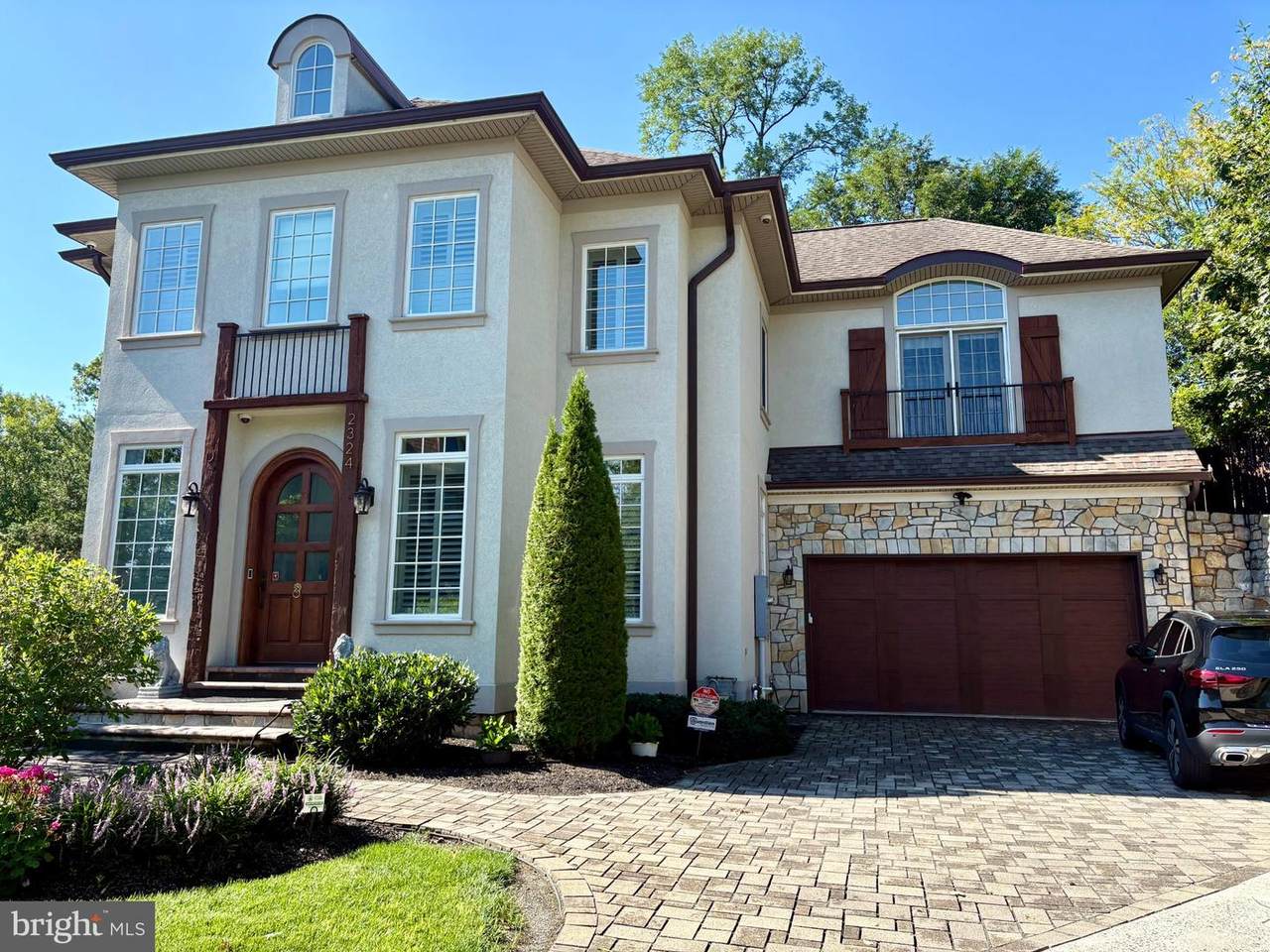 2324 Quebec Street - Photo 1