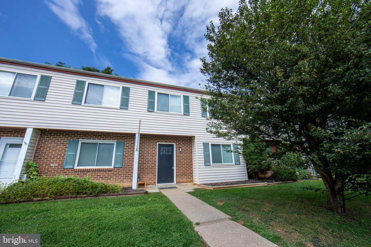 4301 White Oak Court - Photo 1
