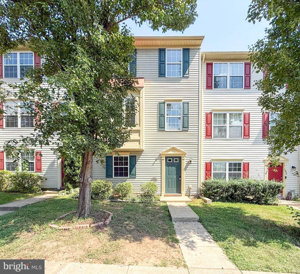 104 Charles Street - Photo 1