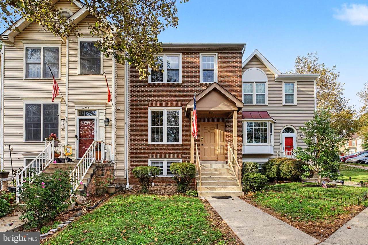 6952 Compton Lane - Photo 1