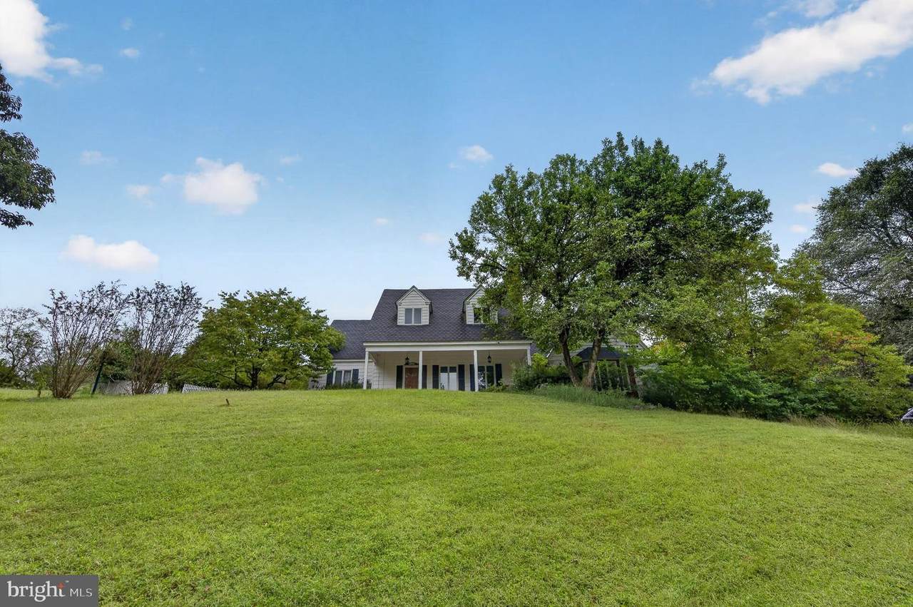 10024 Colvin Run Road - Photo 1