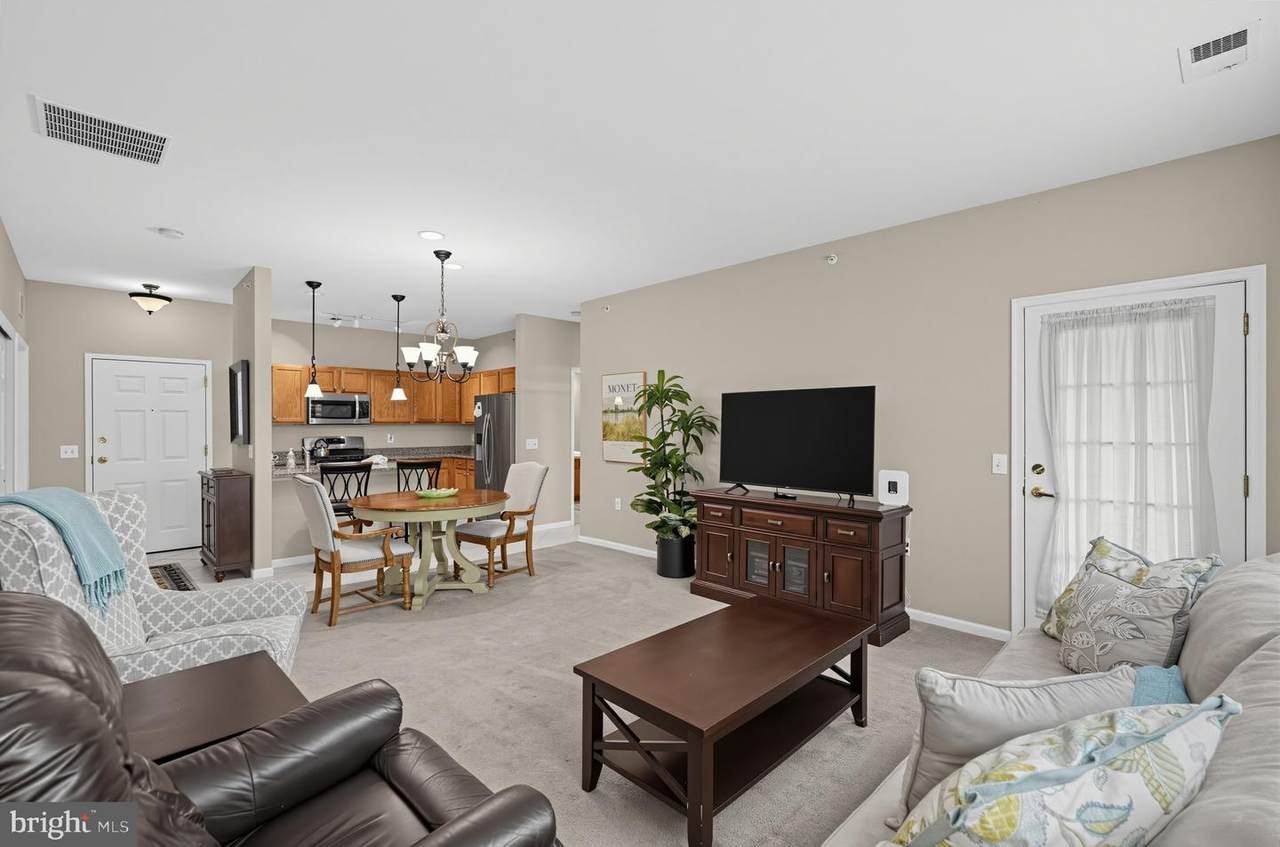 2106 Knox - Photo 1