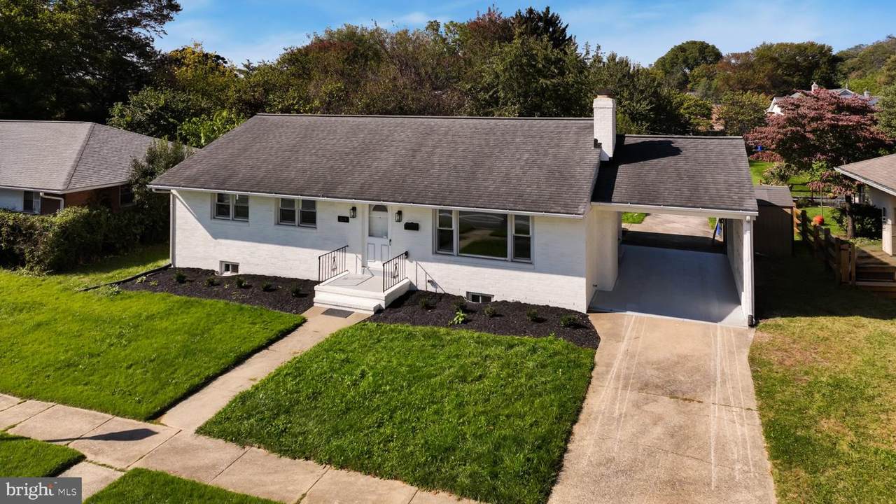 615 Taney Avenue - Photo 1